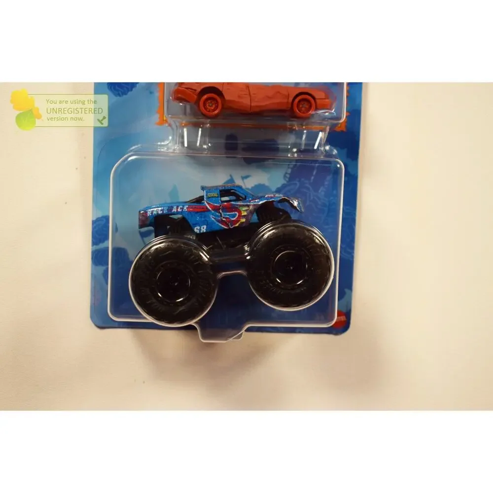 Hot Wheels Monster Truck Race Ace and Crushed Sedan Sudden Stop 1/64 Scale